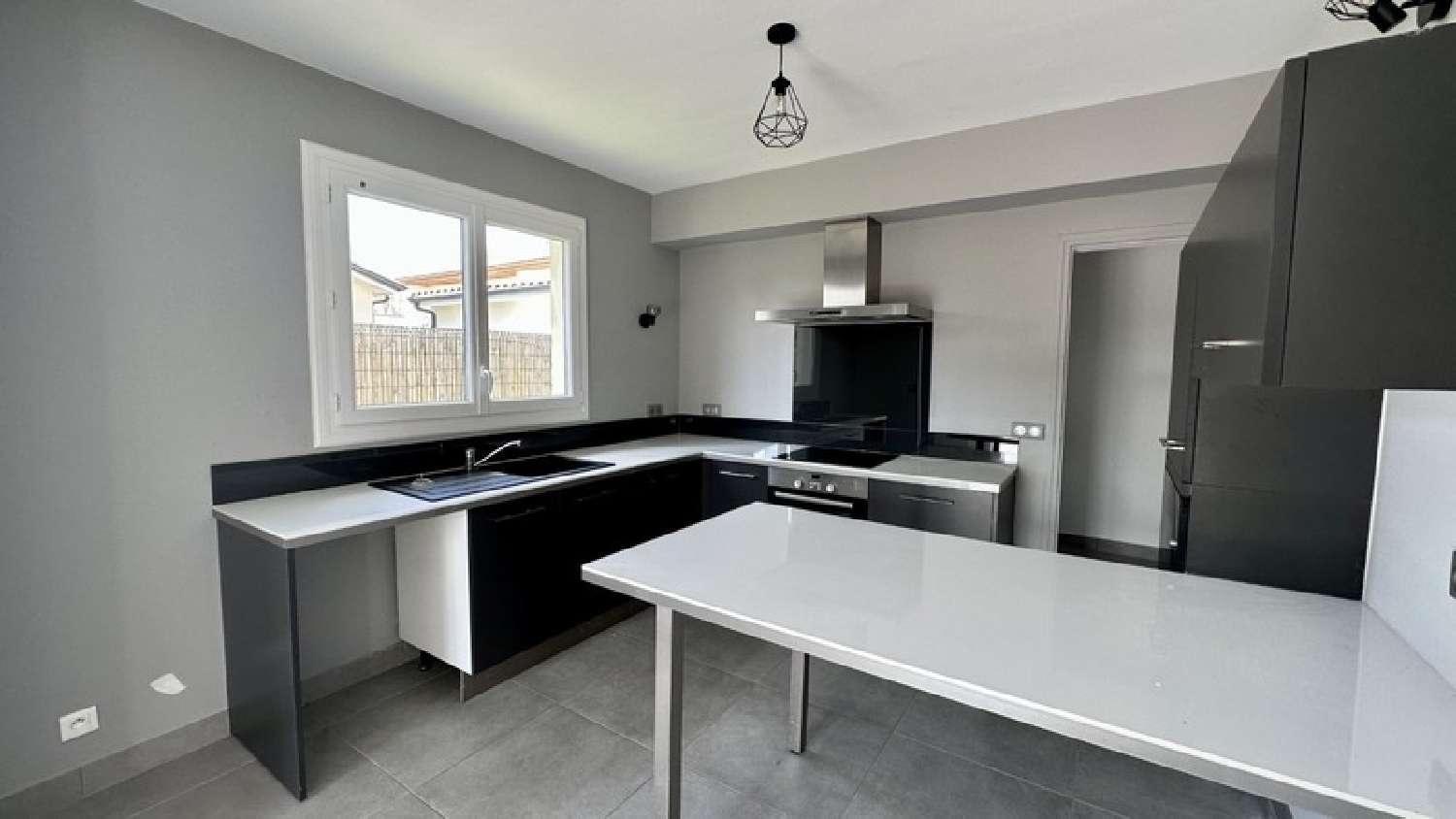  for sale house Martignas-sur-Jalle Gironde 1