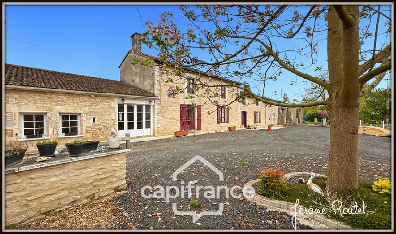  te koop huis Massognes Vienne 1