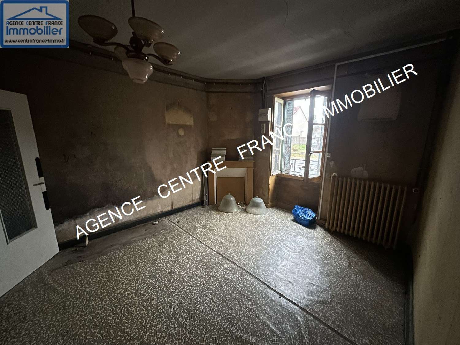  à vendre maison Mehun-sur-Yèvre Cher 2