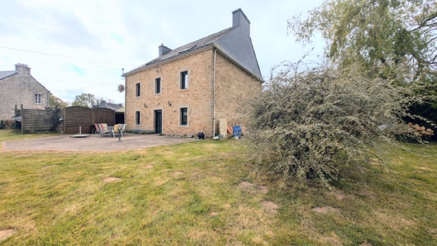  for sale house Meslan Morbihan 5
