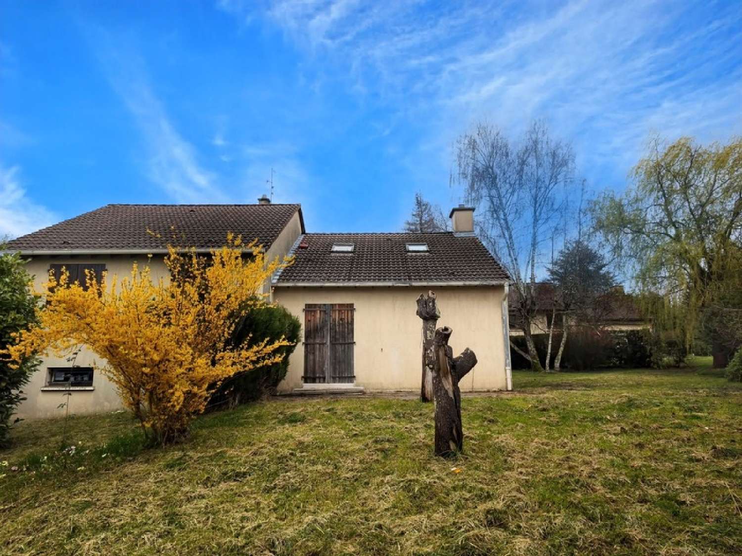  for sale house Mont-sous-Vaudrey Jura 2