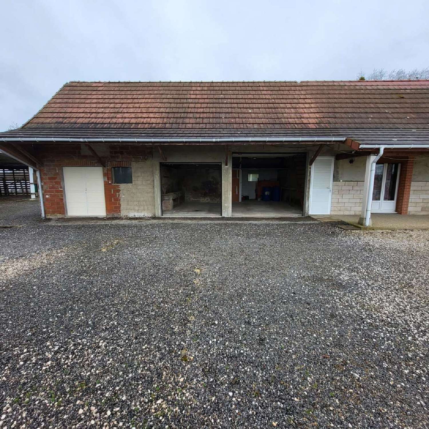  for sale house Montjay Saône-et-Loire 6