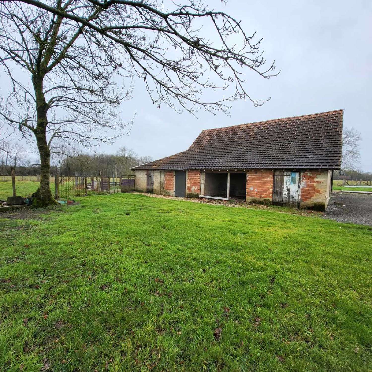 te koop huis Montjay Saône-et-Loire 2