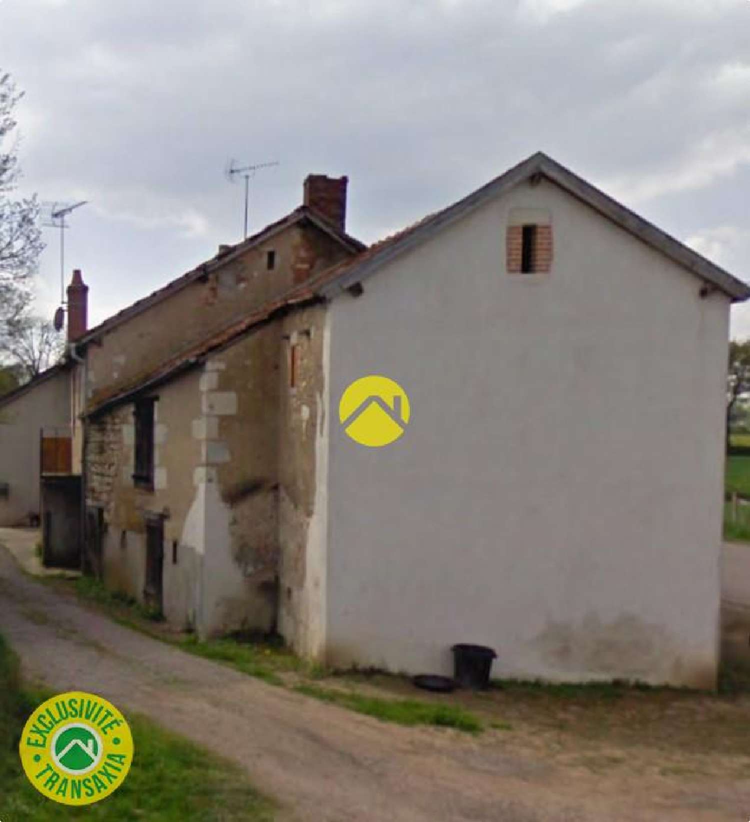  te koop huis Montmarault Allier 5