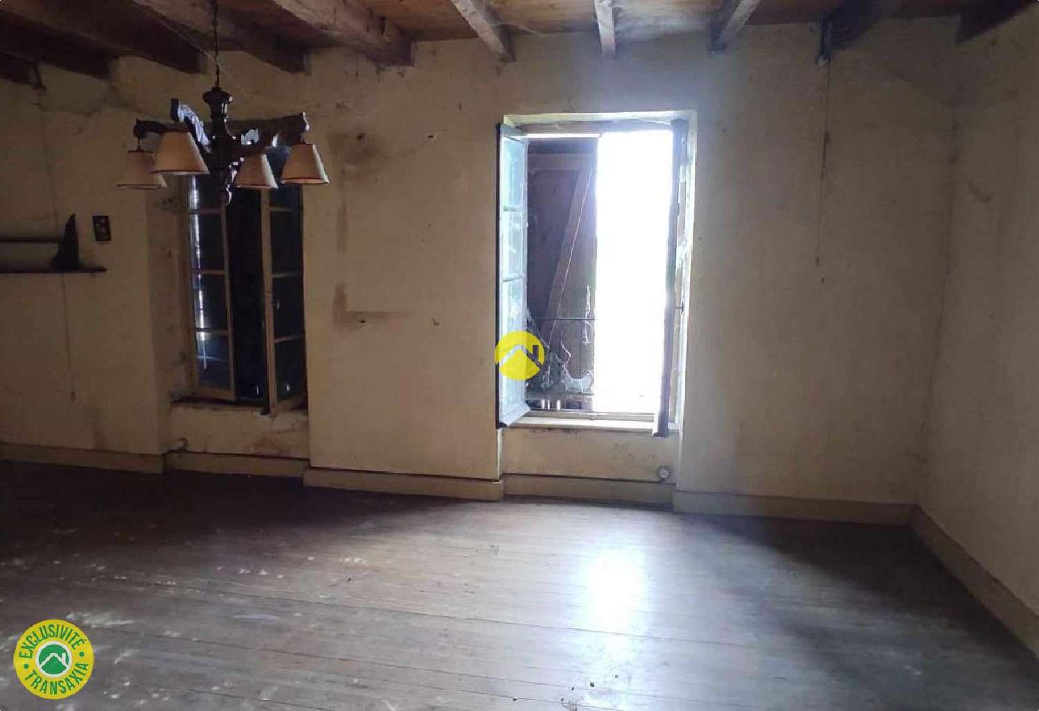  te koop huis Montmarault Allier 6