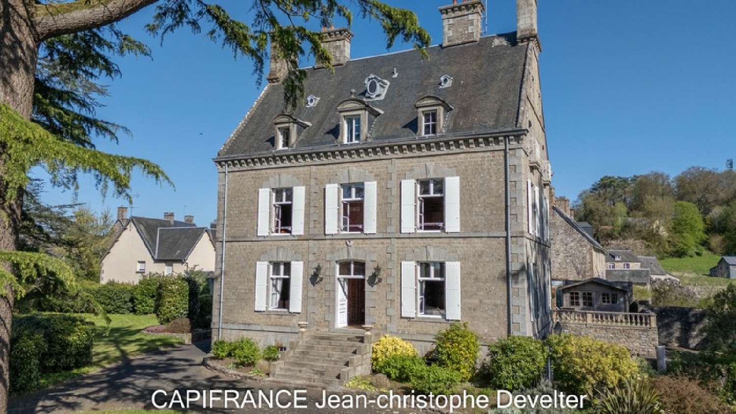  for sale house Mortain Manche 1
