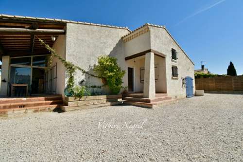 Mouriès Bouches-du-Rhône huis foto 7347097