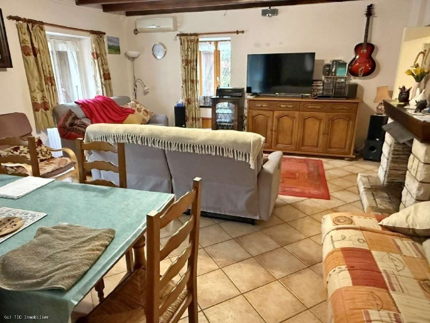  à vendre maison Nanteuil-en-Vallée Charente 4