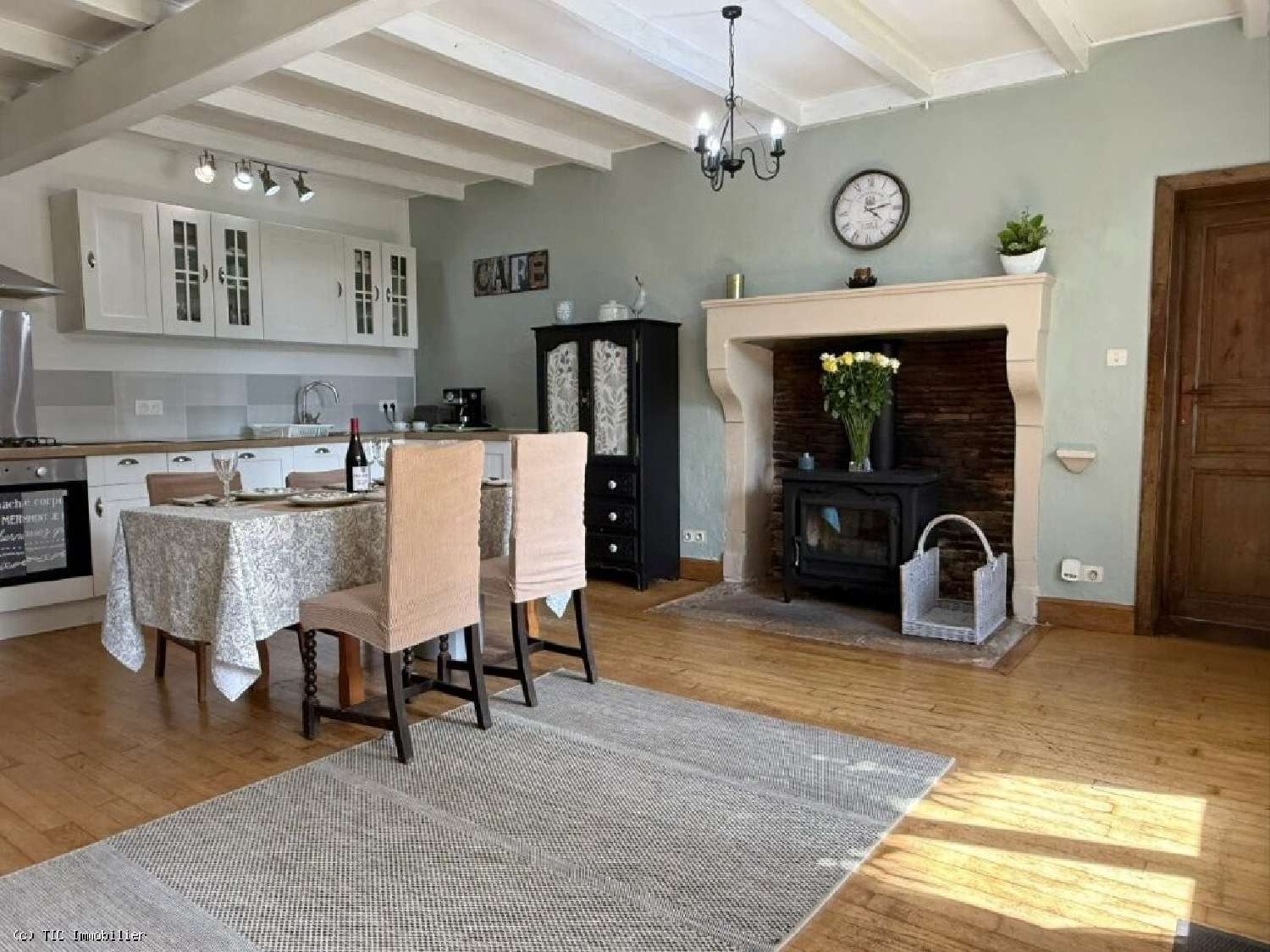 à vendre maison Nanteuil-en-Vallée Charente 5