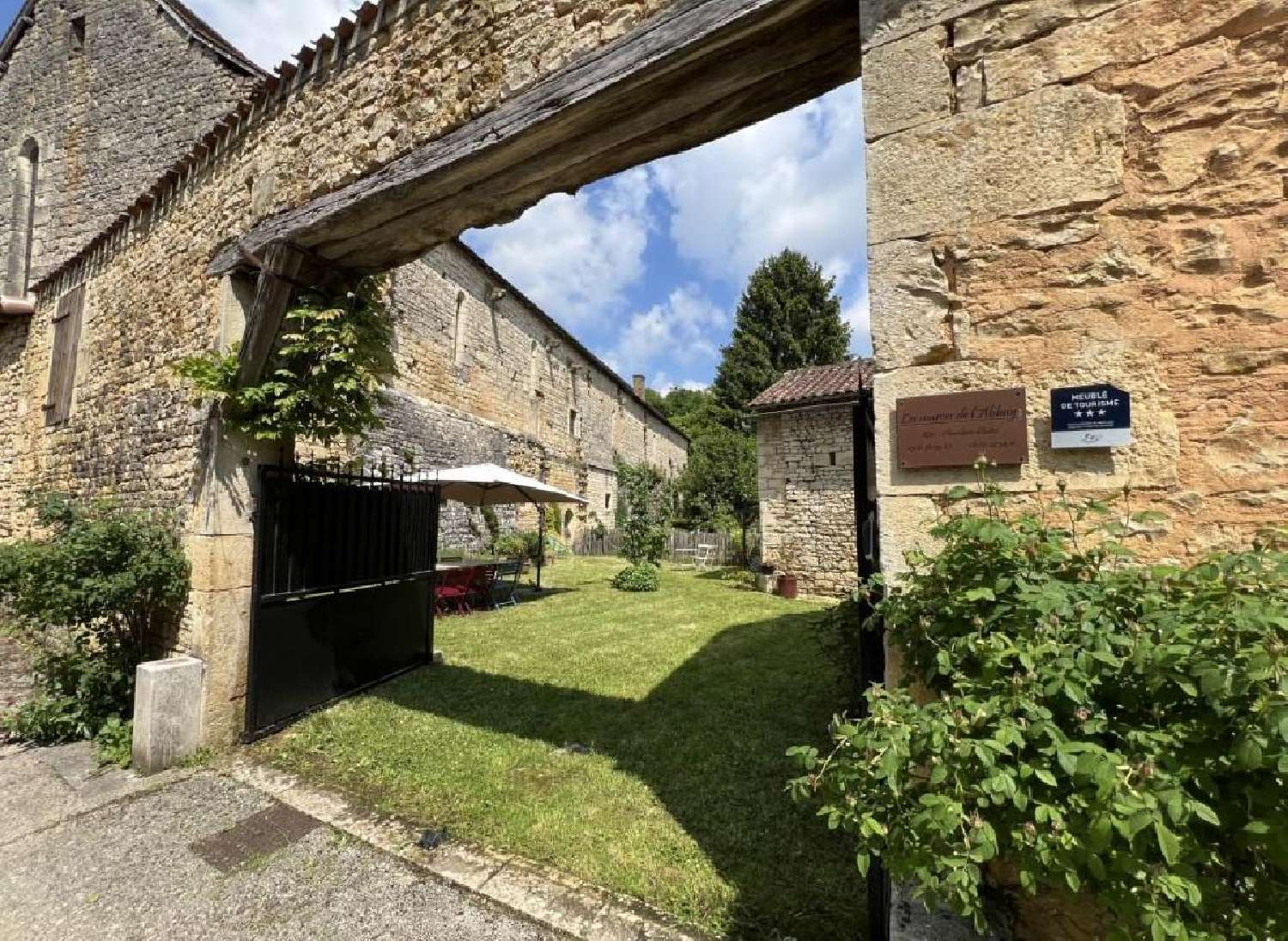  te koop huis Nanteuil-en-Vallée Charente 2