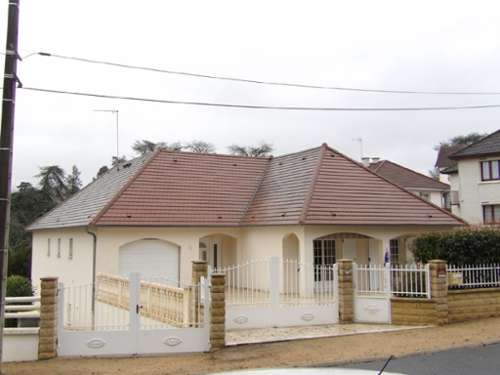 Néris-les-Bains Allier Haus Bild 7347679