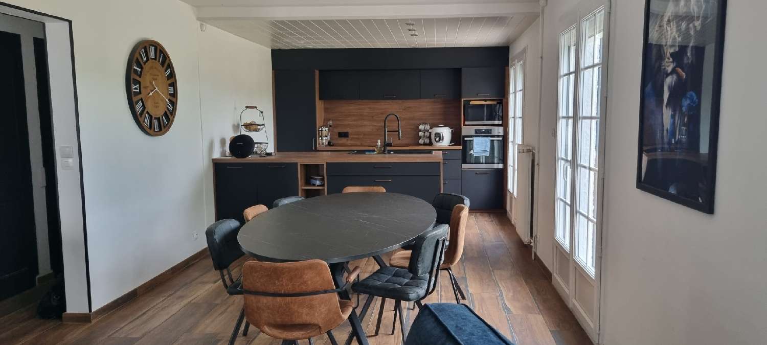  for sale house Neufchâtel-en-Bray Seine-Maritime 3