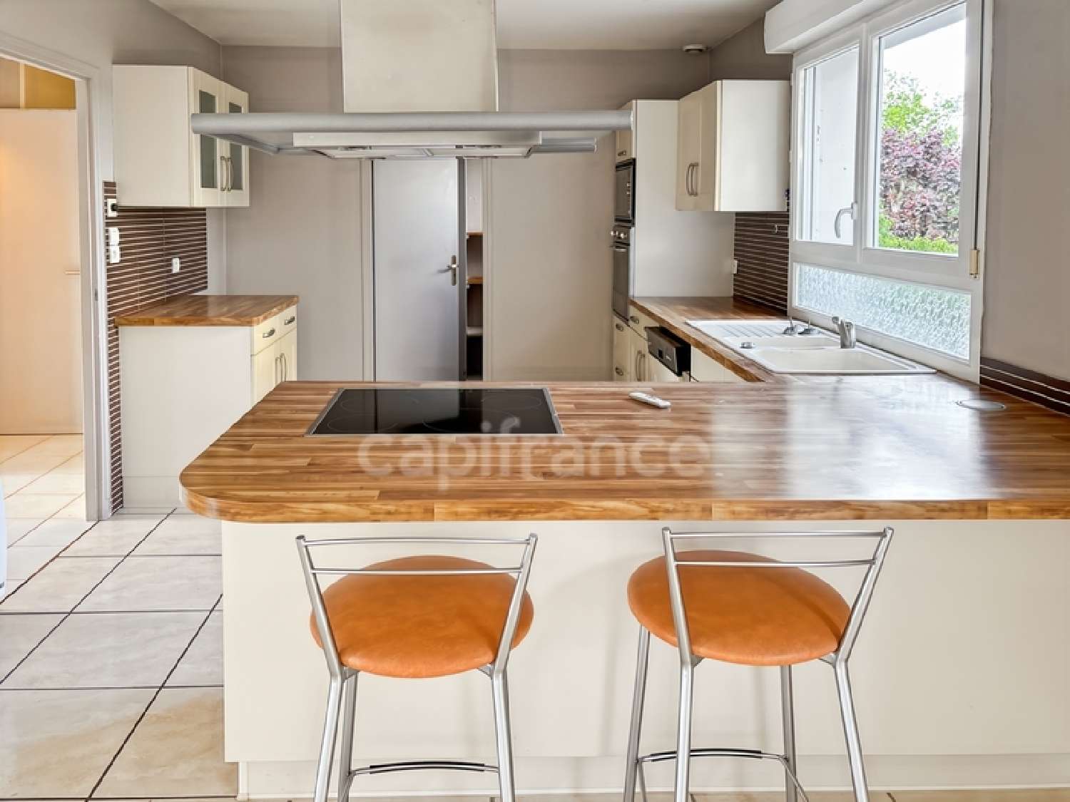 for sale house Neuville-sur-Sarthe Sarthe 4