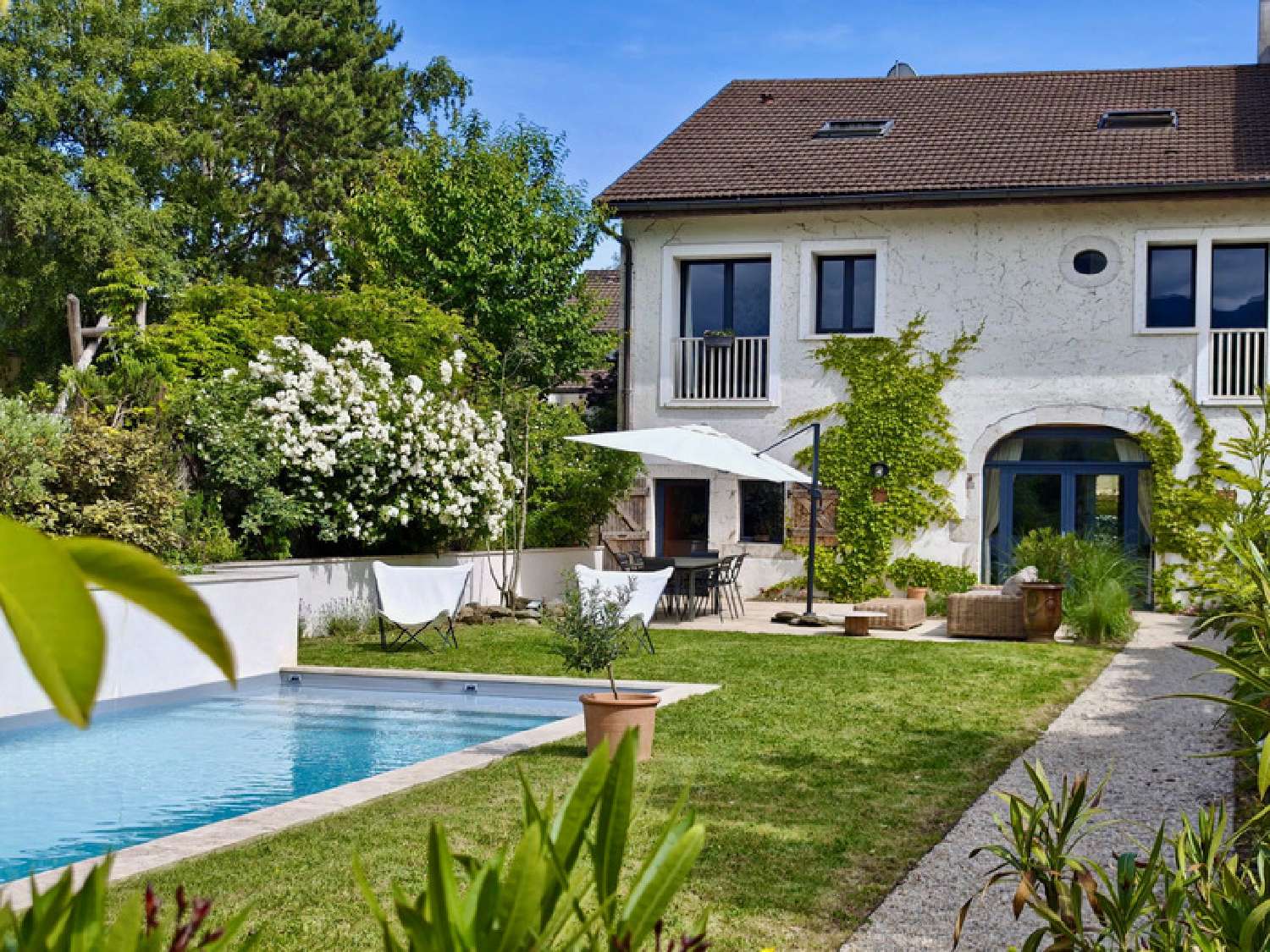 à vendre maison Ornex Ain 2