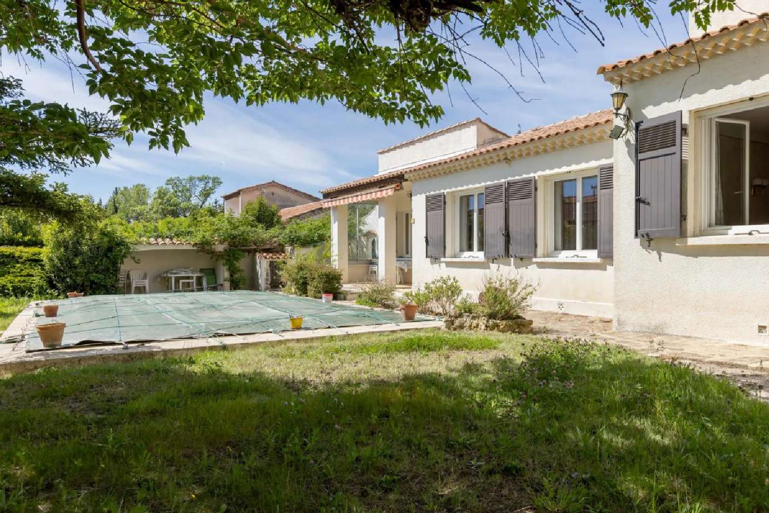  for sale house Pélissanne Bouches-du-Rhône 1