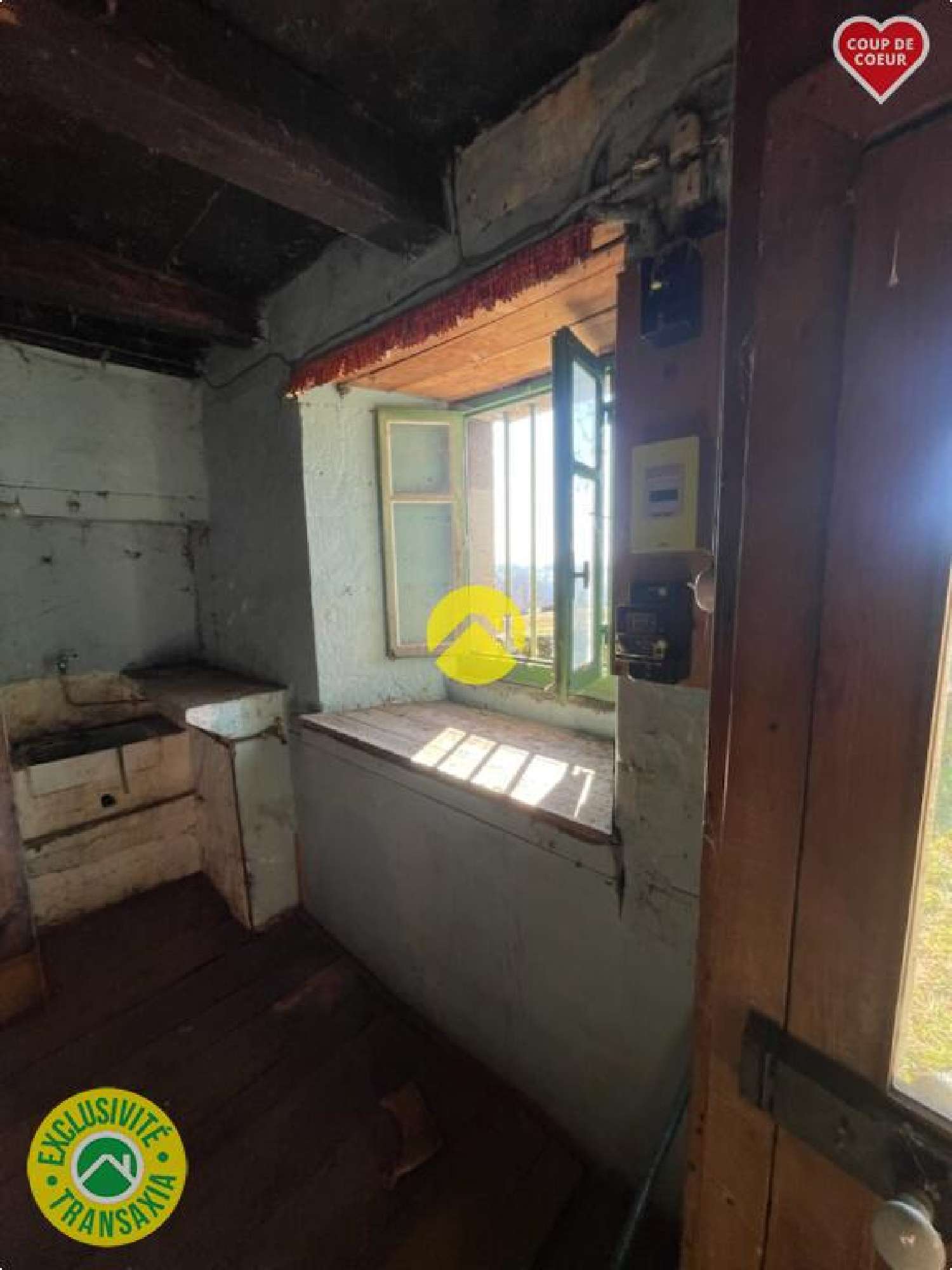  te koop huis Pierrefort Cantal 4