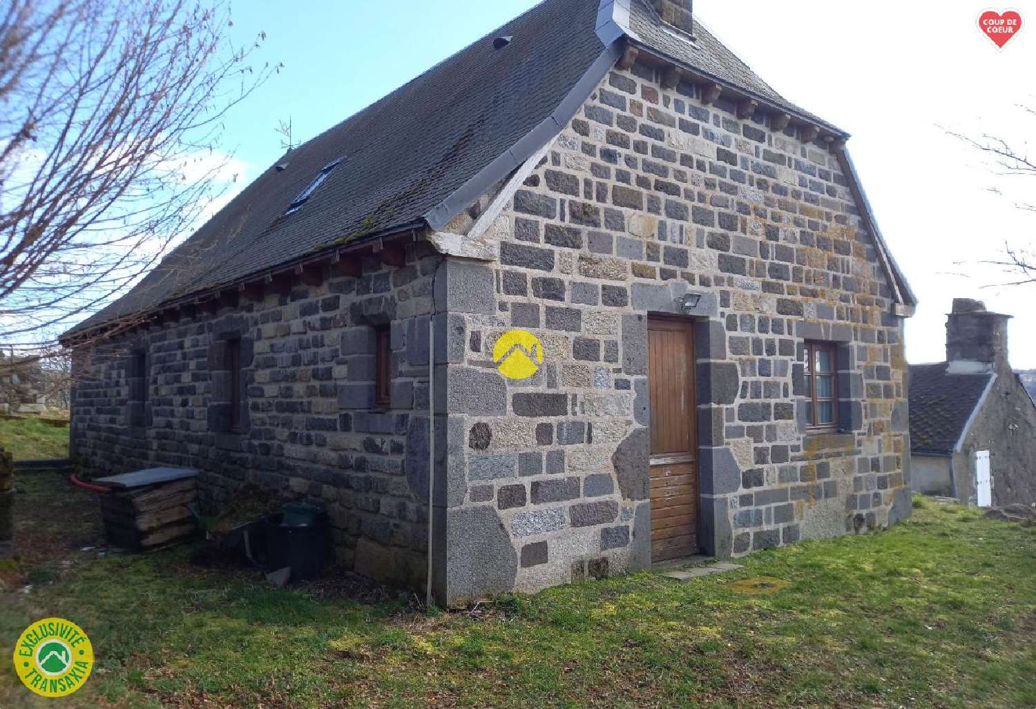 en venta casa Pierrefort Cantal 2