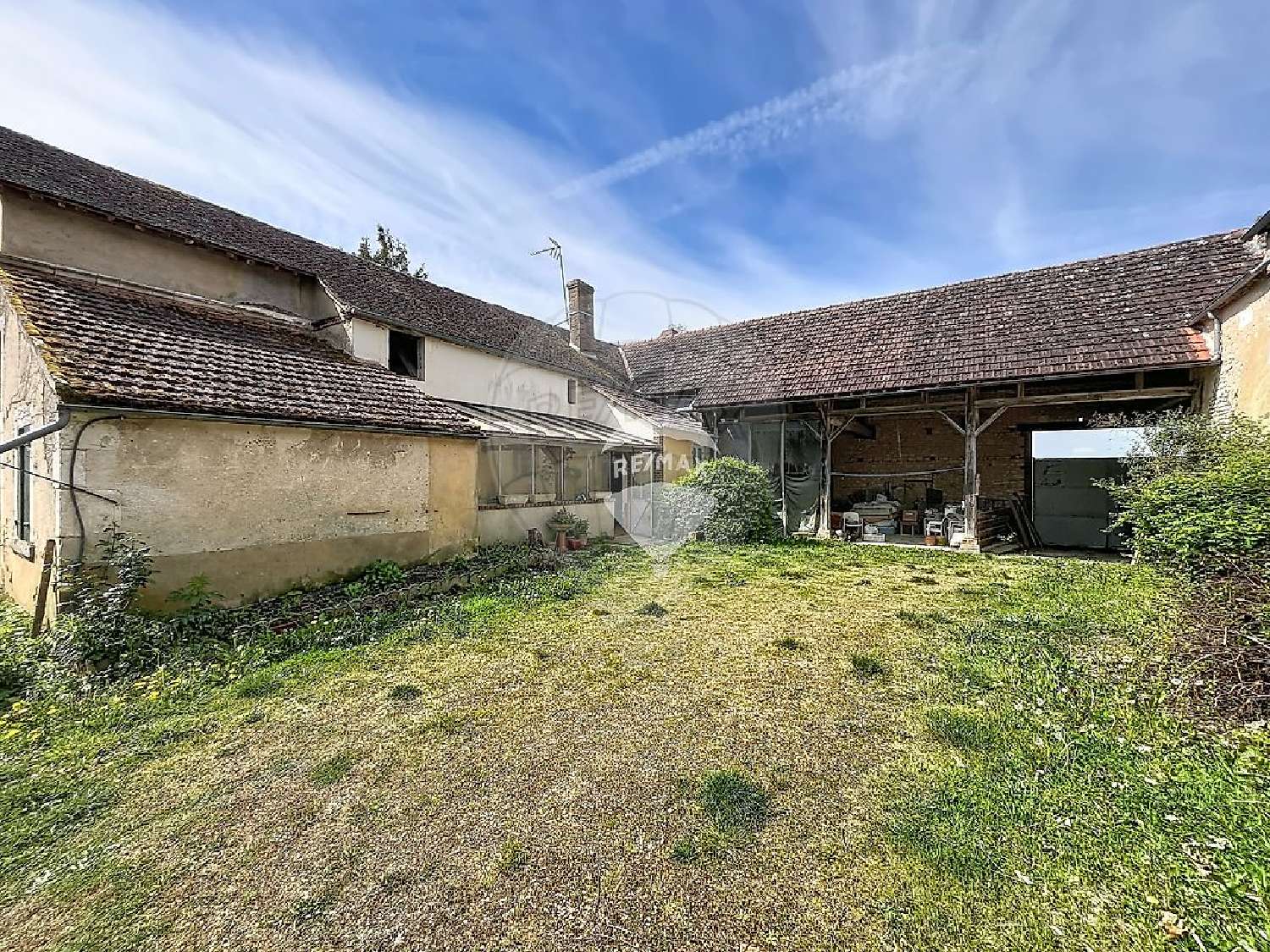  for sale house Pourrain Yonne 3