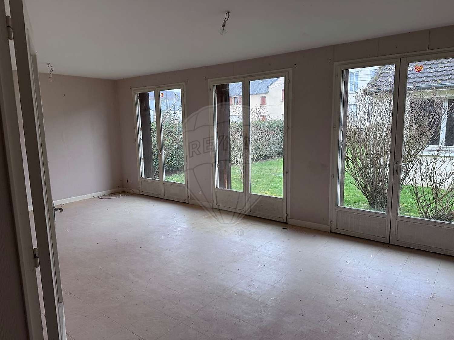  en venta casa Prémery Nièvre 3