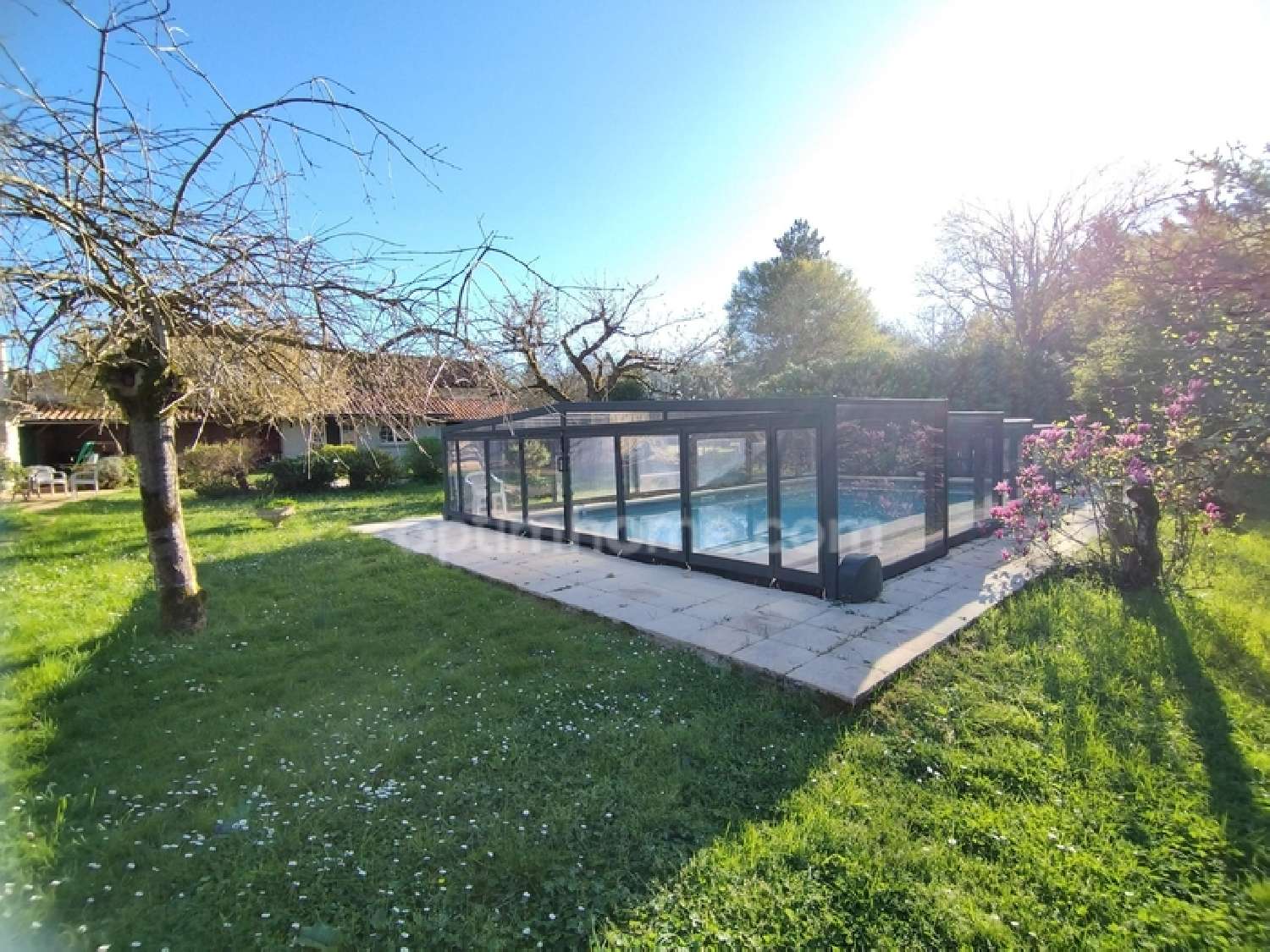 te koop huis Rivières Charente 1