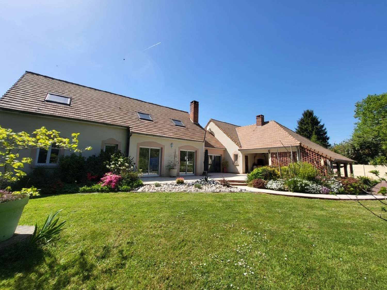  for sale house Roézé-sur-Sarthe Sarthe 1