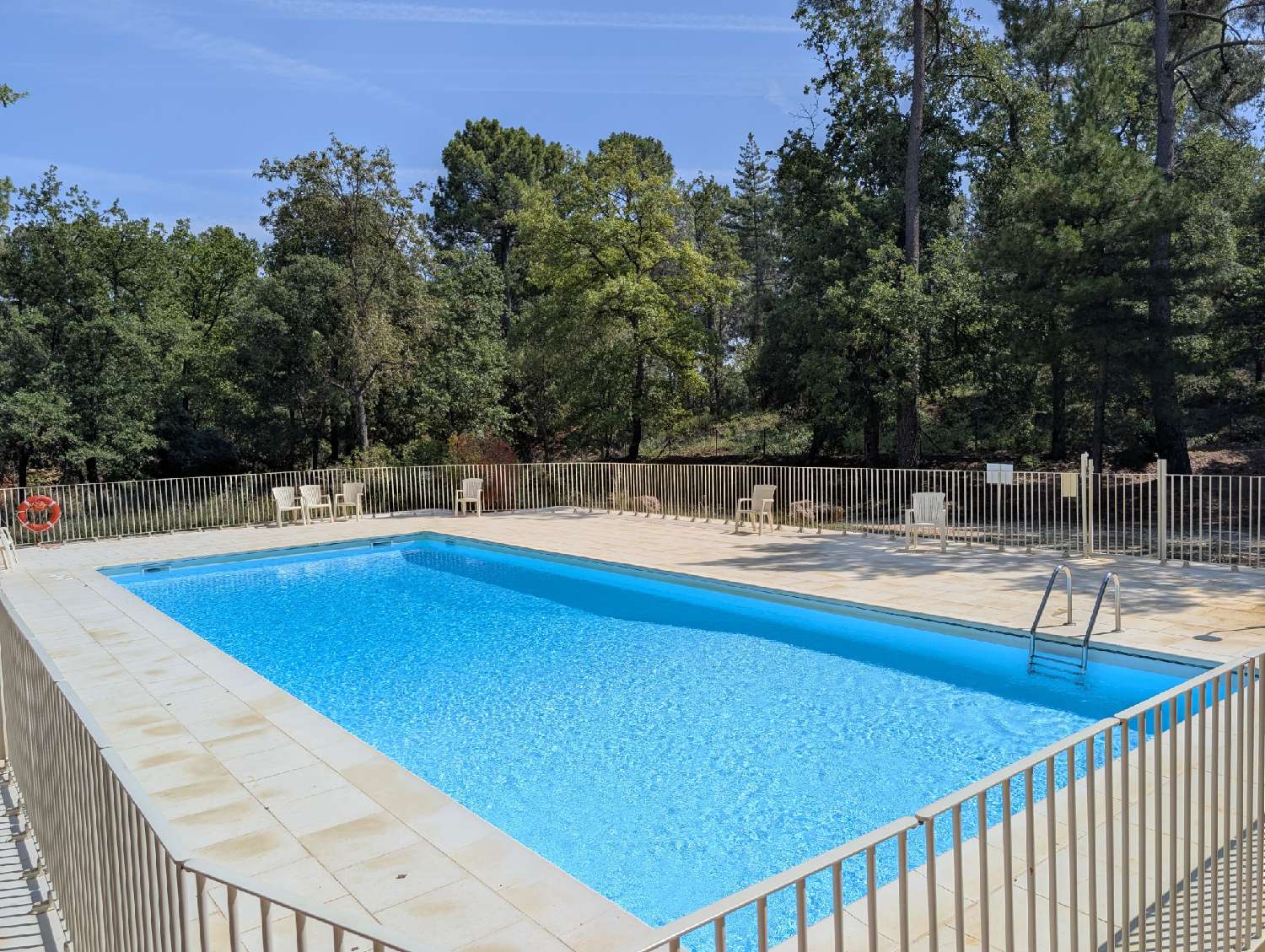  for sale house Roussillon Vaucluse 7