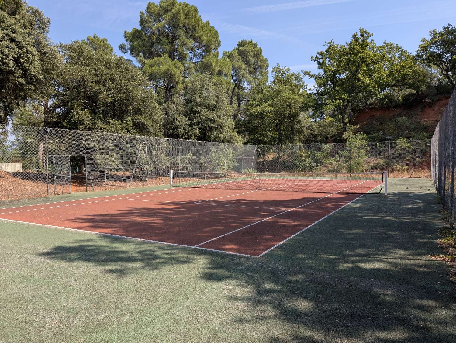  for sale house Roussillon Vaucluse 8