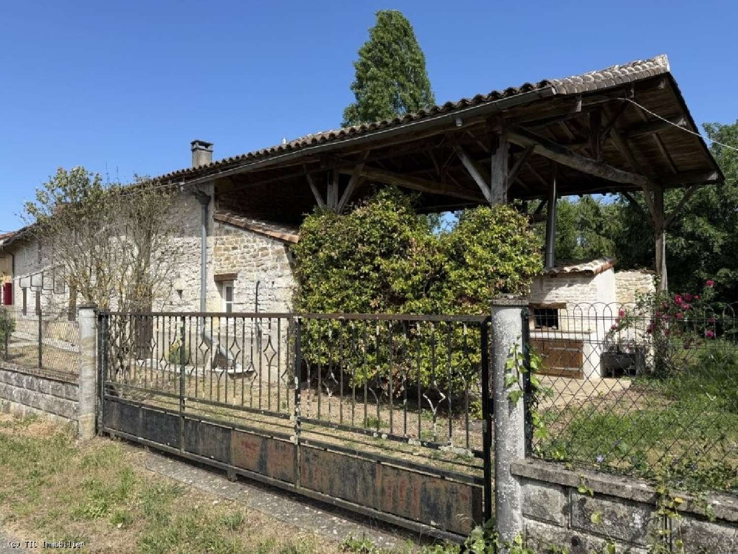  à vendre maison Ruffec Charente 4