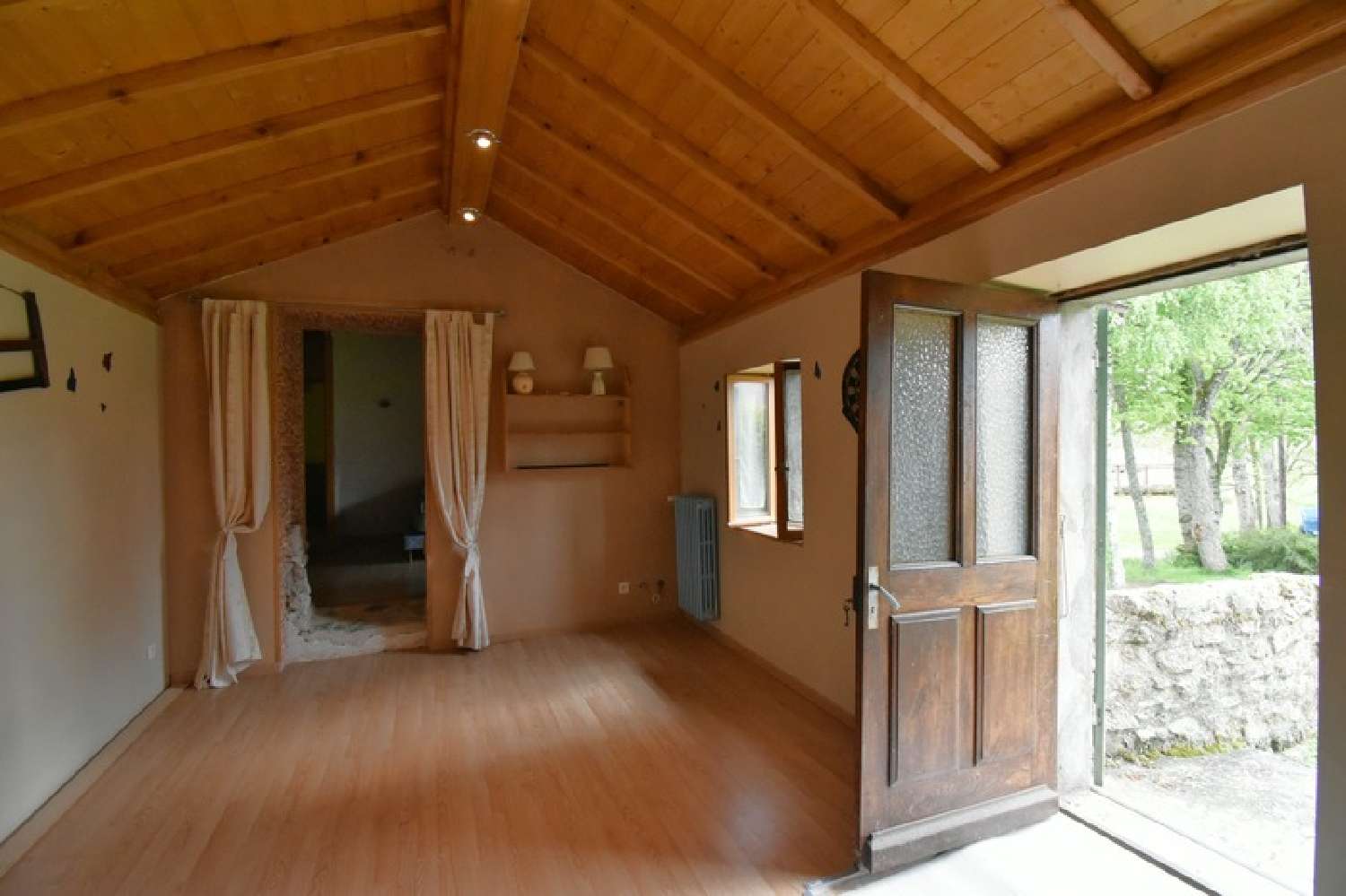 à vendre maison Saint-Agrève Ardèche 1