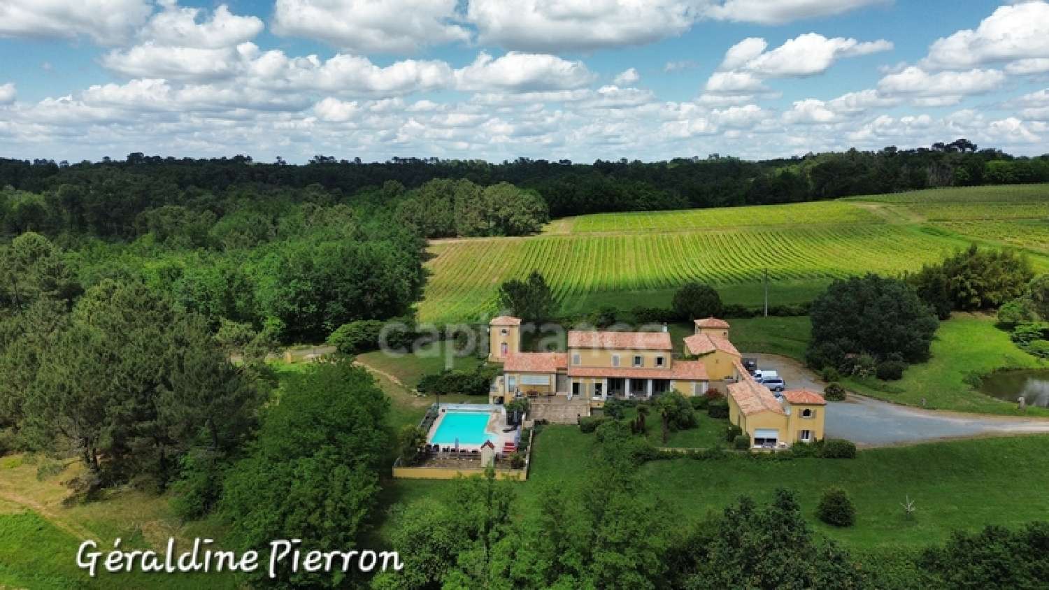 for sale house Saint-Bonnet-sur-Gironde Charente-Maritime 1