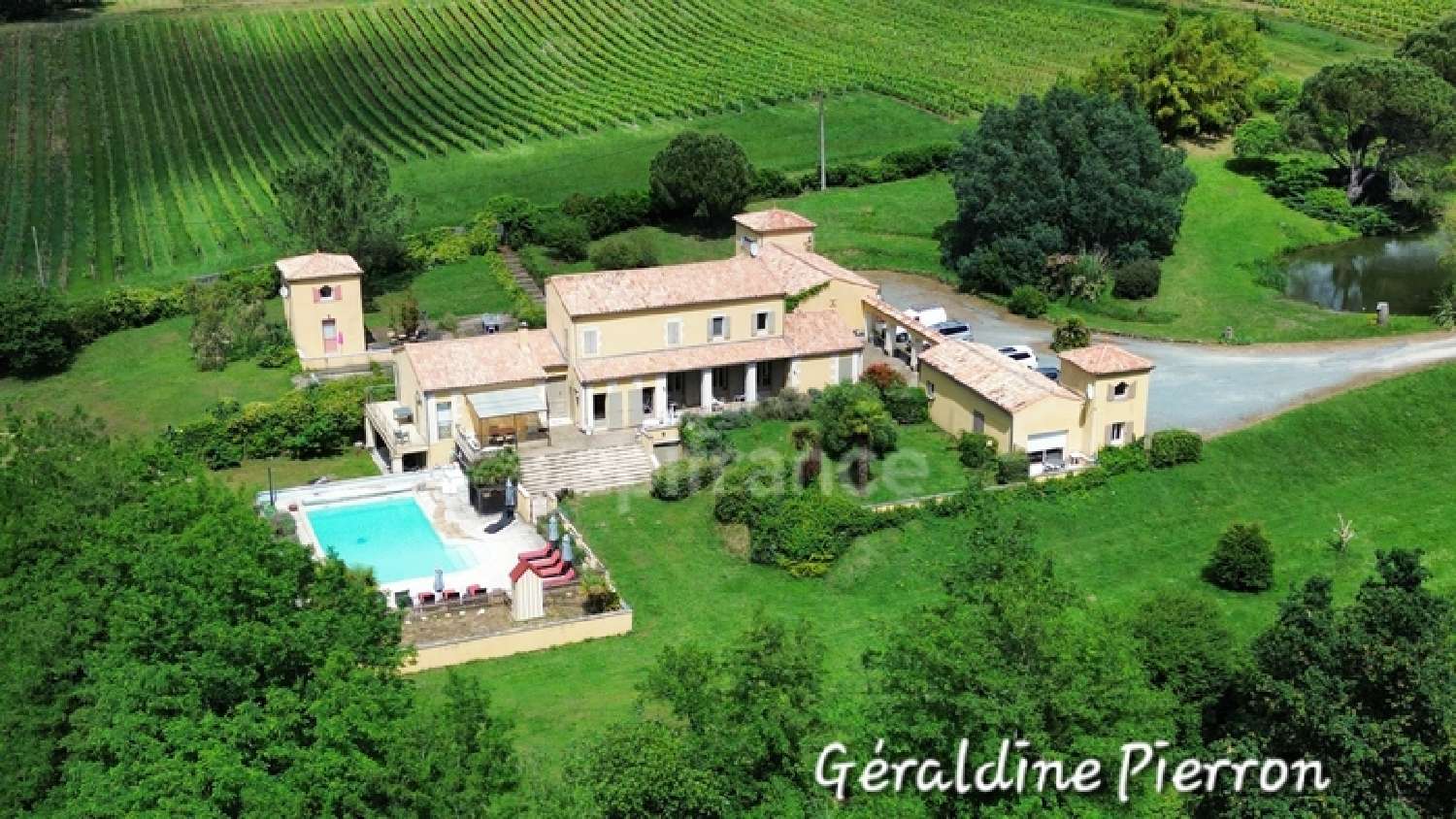 for sale house Saint-Bonnet-sur-Gironde Charente-Maritime 2