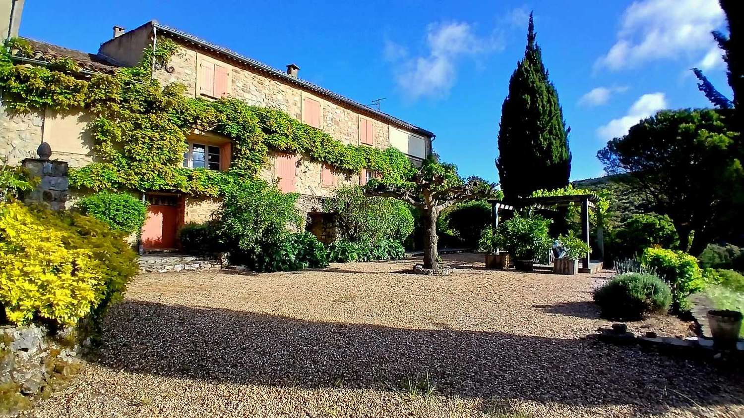 te koop huis Saint-Chinian Hérault 2