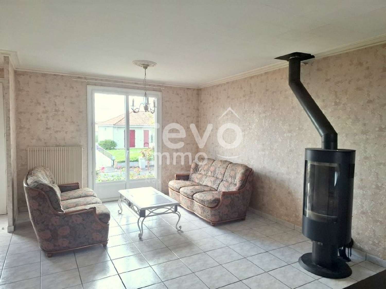 à vendre maison Saint-Christophe-du-Bois Maine-et-Loire 3
