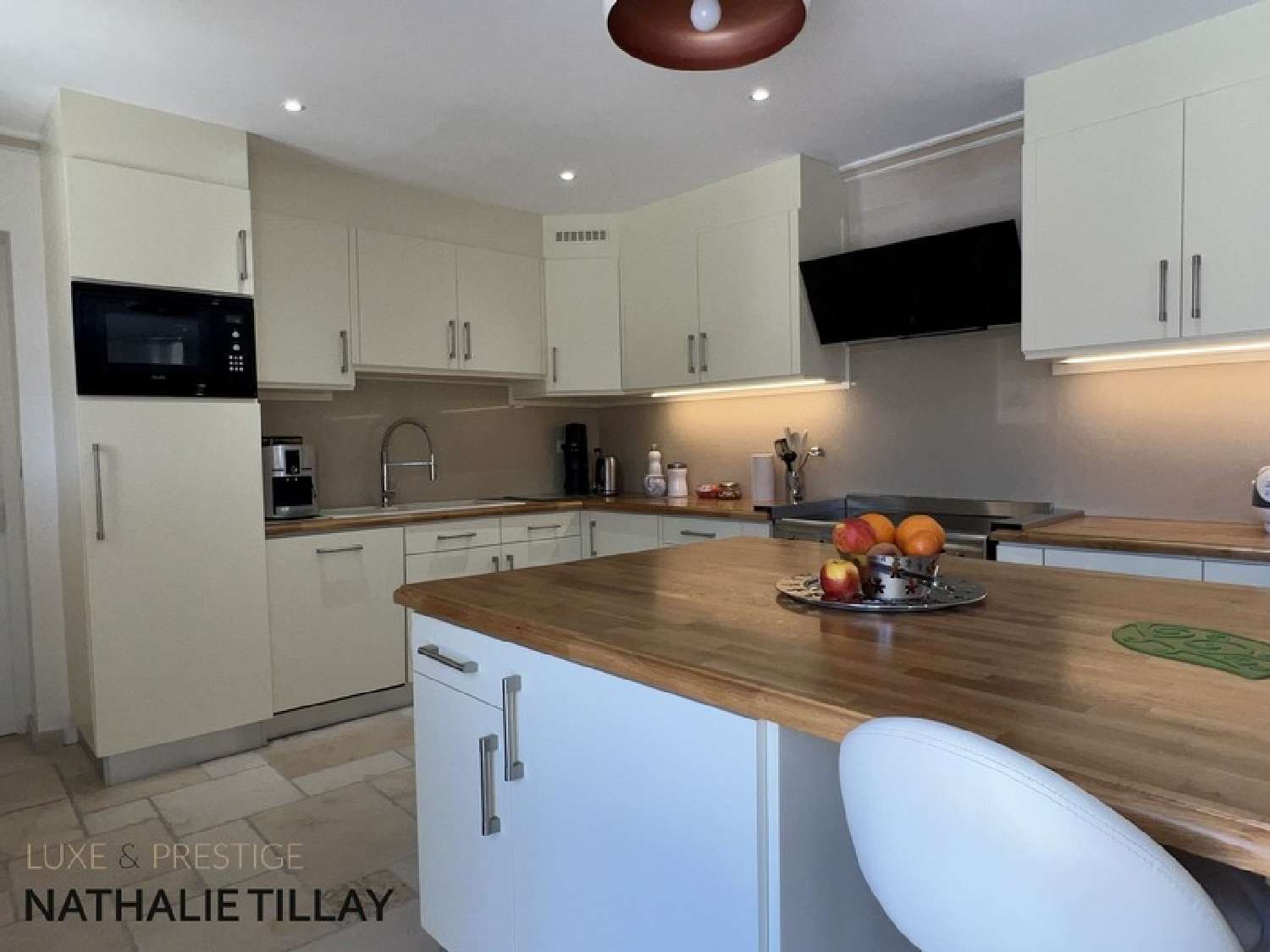  for sale house Saint-Denis-en-Val Loiret 8