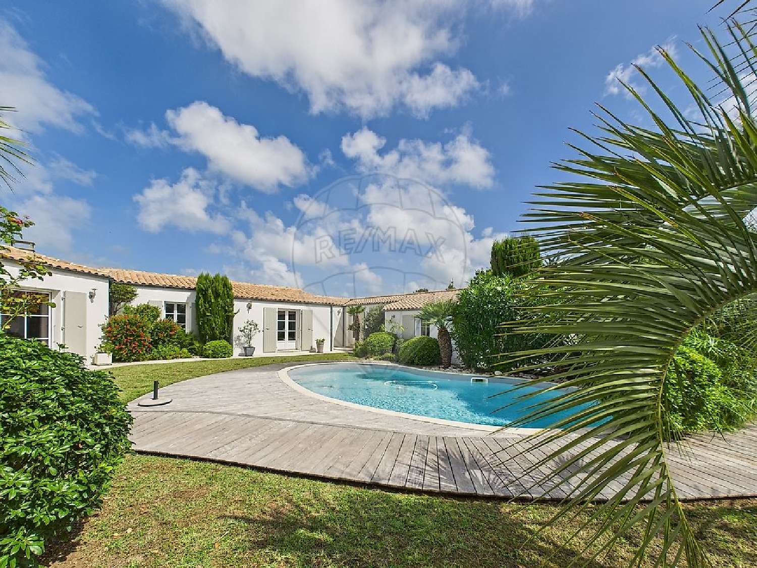 for sale house Saint-Denis-d'Oléron Charente-Maritime 1