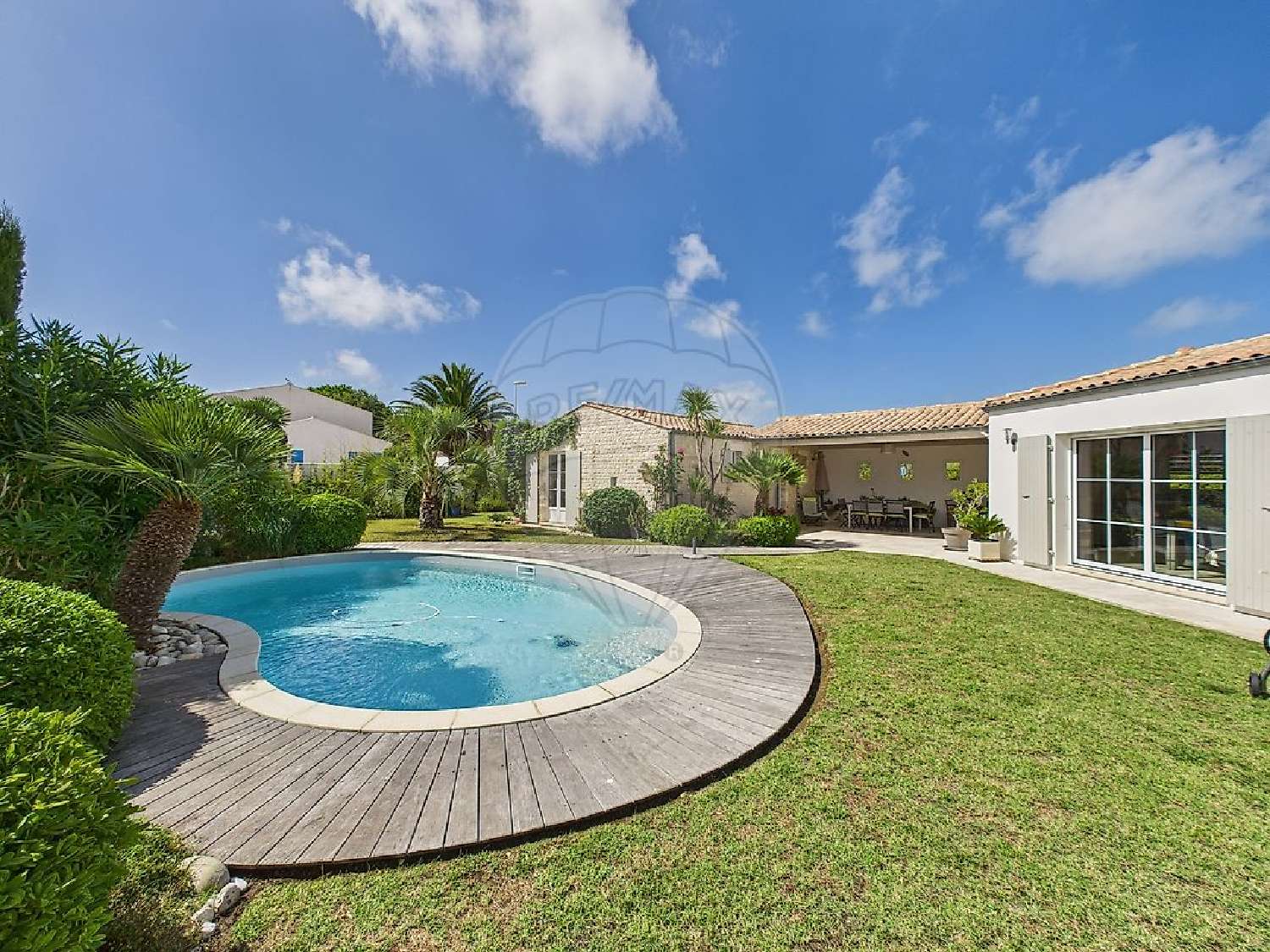 for sale house Saint-Denis-d'Oléron Charente-Maritime 2