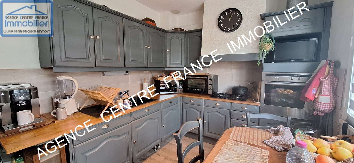  for sale house Saint-Doulchard Cher 3