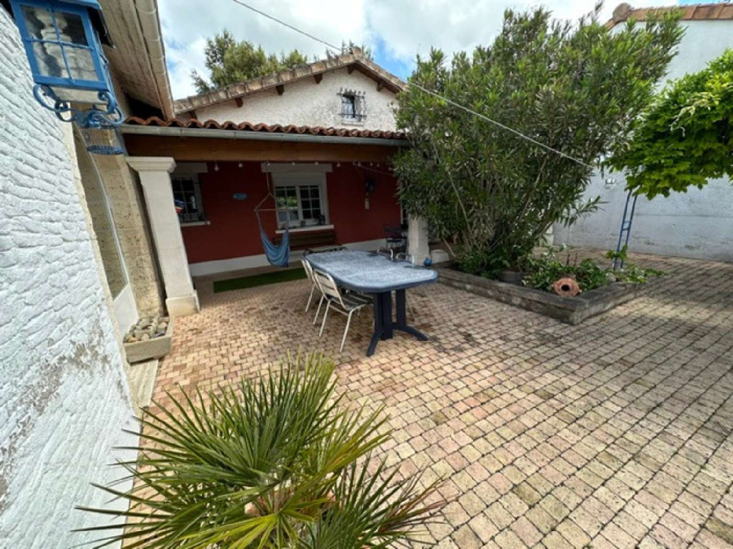  for sale house Saint-Estèphe Charente 8