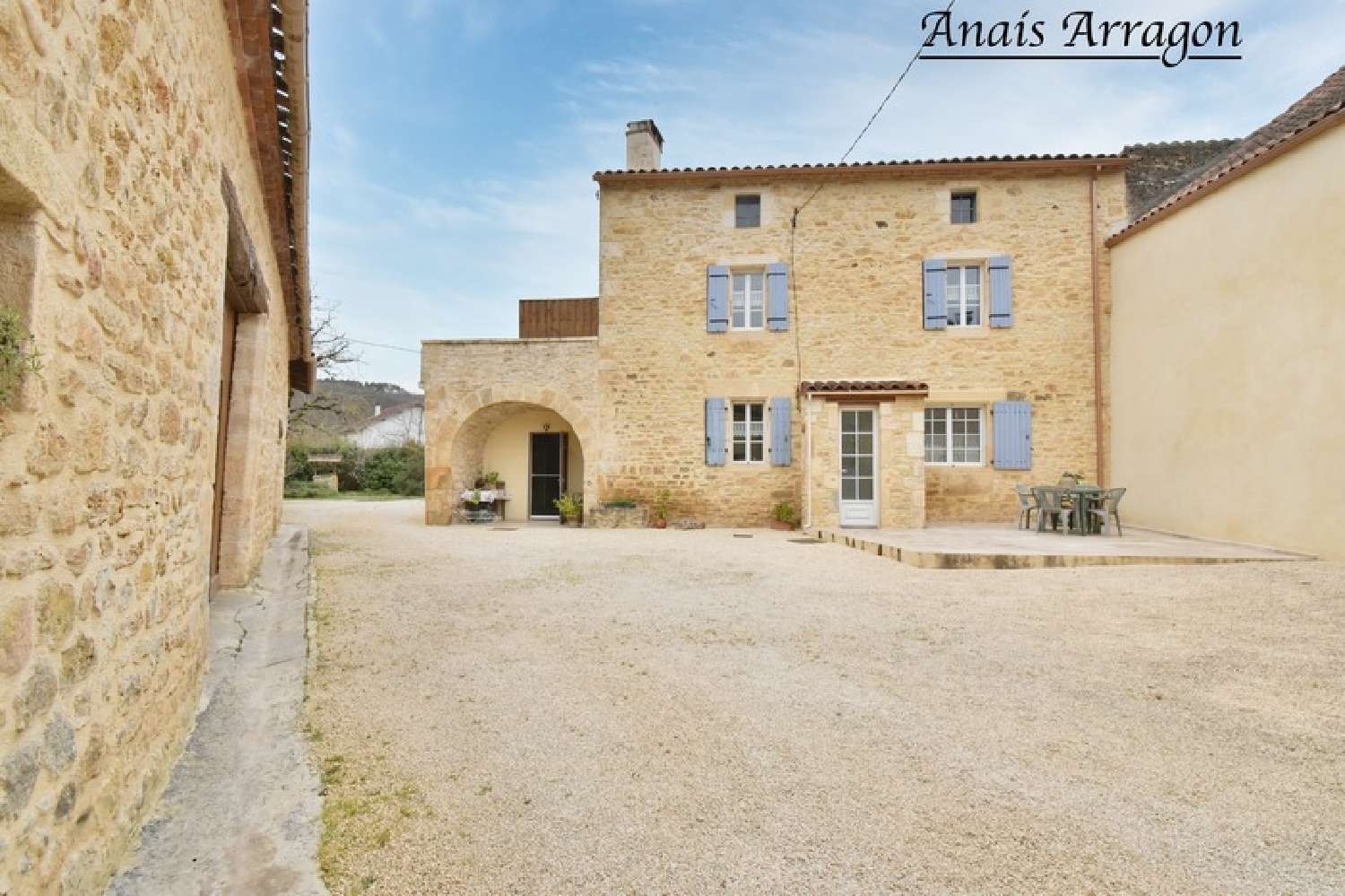 à vendre maison Saint-Front-sur-Lémance Lot-et-Garonne 2