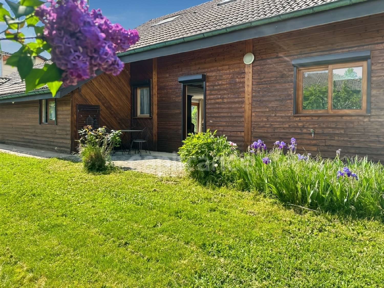  à vendre maison Saint-Genis-Pouilly Ain 2
