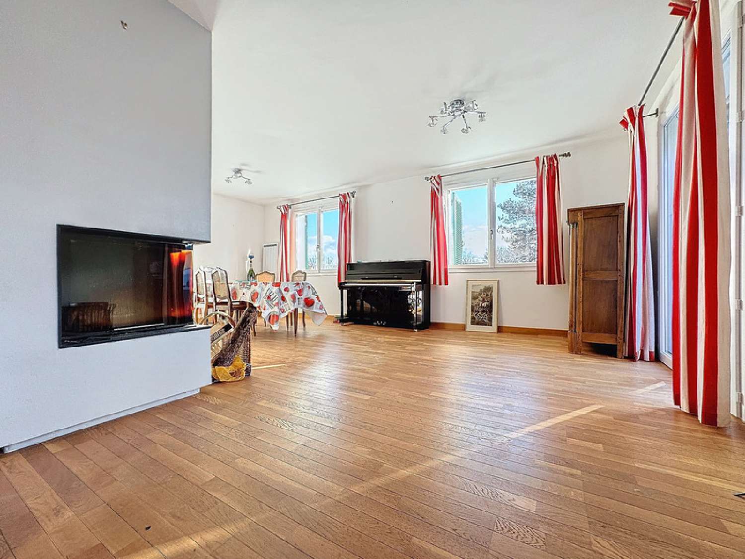 à vendre maison Saint-Genis-Pouilly Ain 4