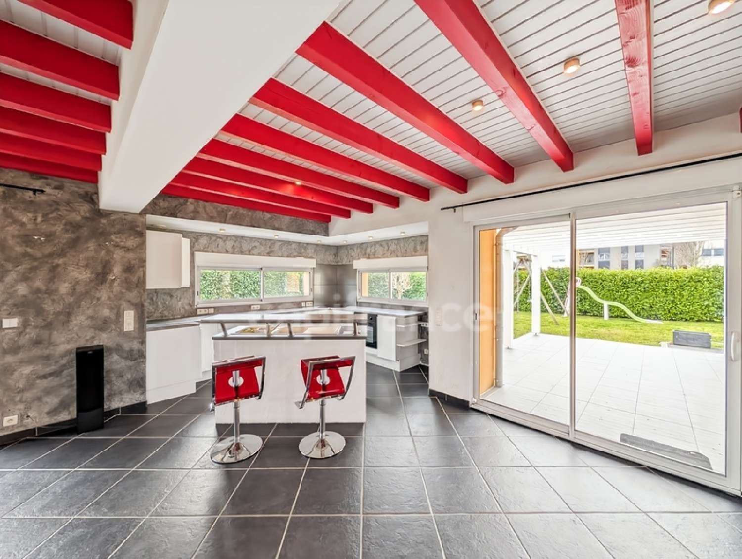  à vendre maison Saint-Germain-du-Plain Saône-et-Loire 5