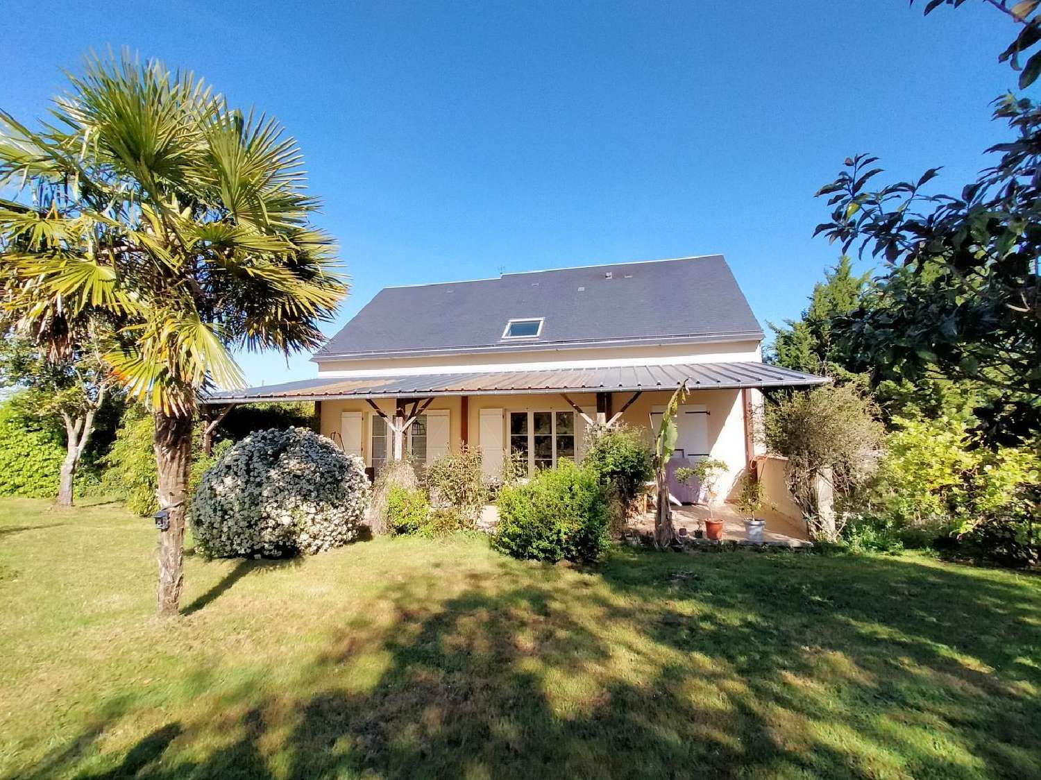  for sale house Saint-Germain-de-Coulamer Mayenne 1