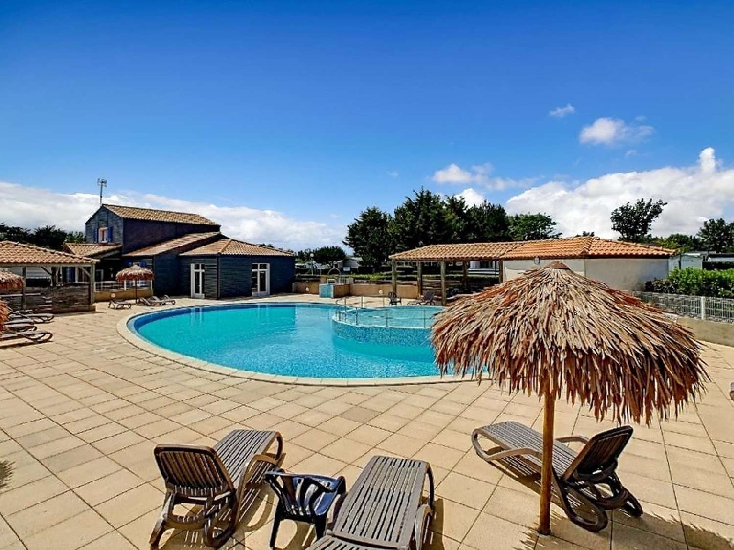  for sale house Saint-Gilles-Croix-de-Vie Vendée 3