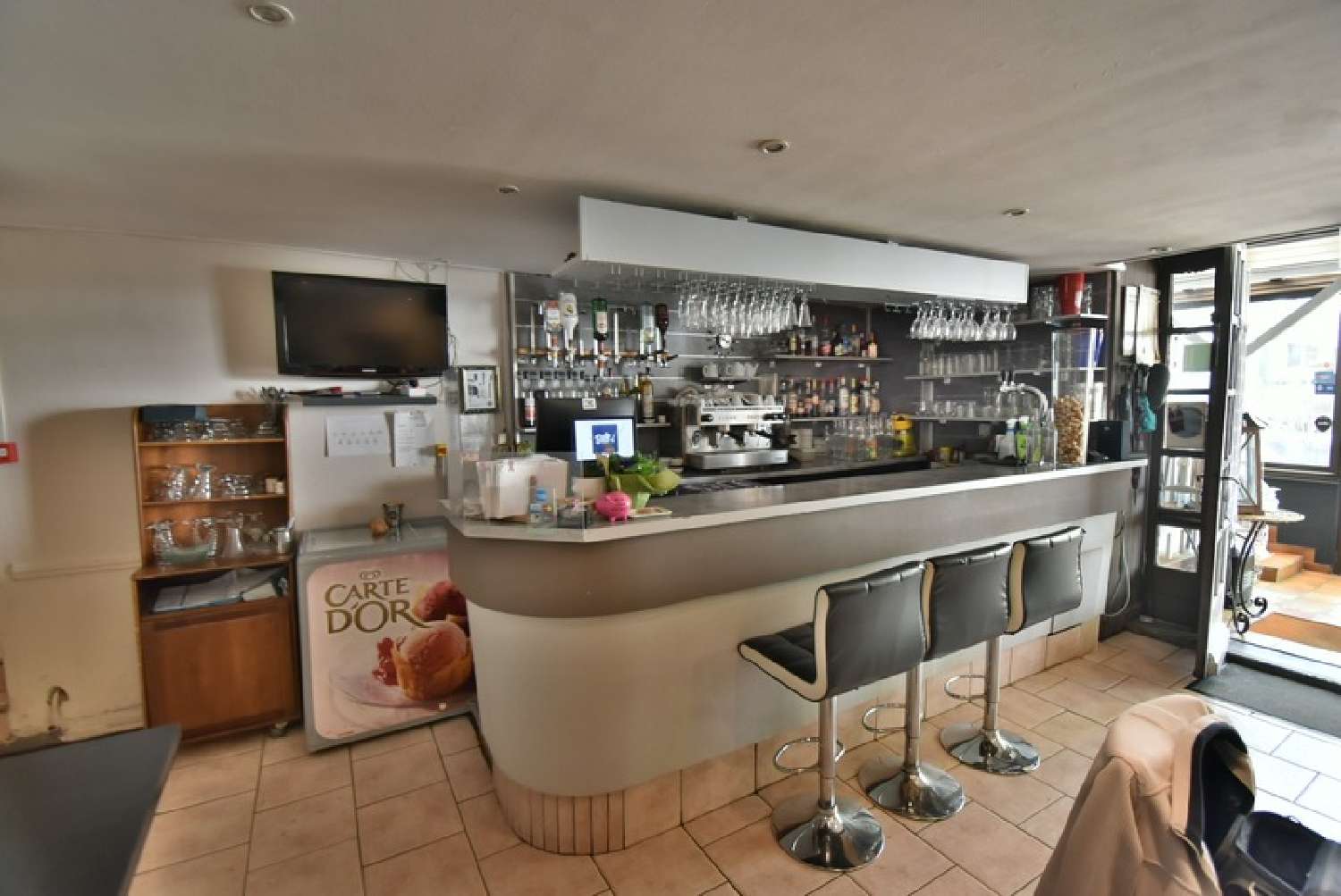  for sale house Saint-Hilaire Charente 7