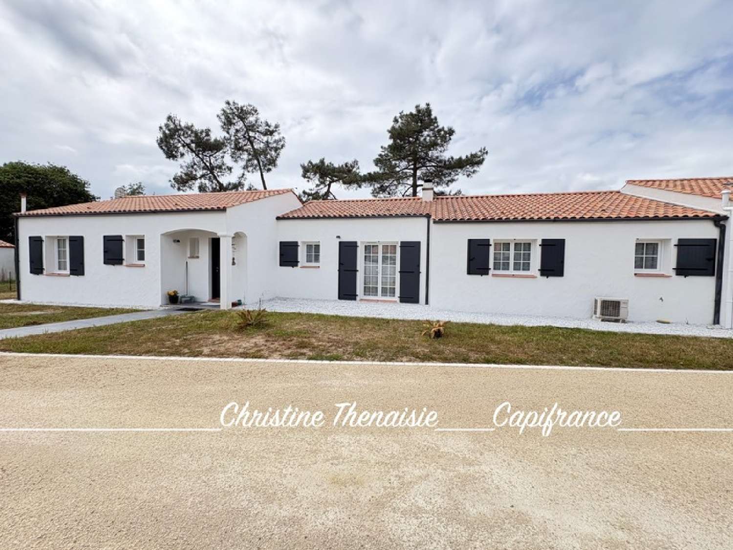  à vendre maison Saint-Hilaire-de-Riez Vendée 1
