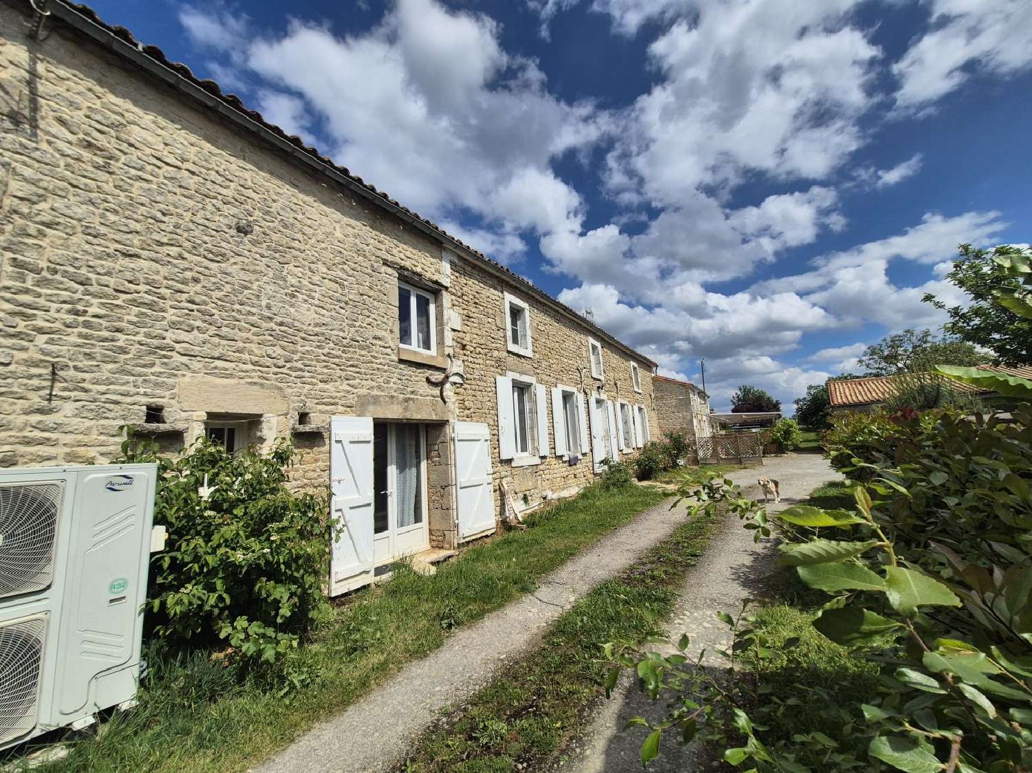  à vendre maison Saint-Hilaire-des-Loges Vendée 3
