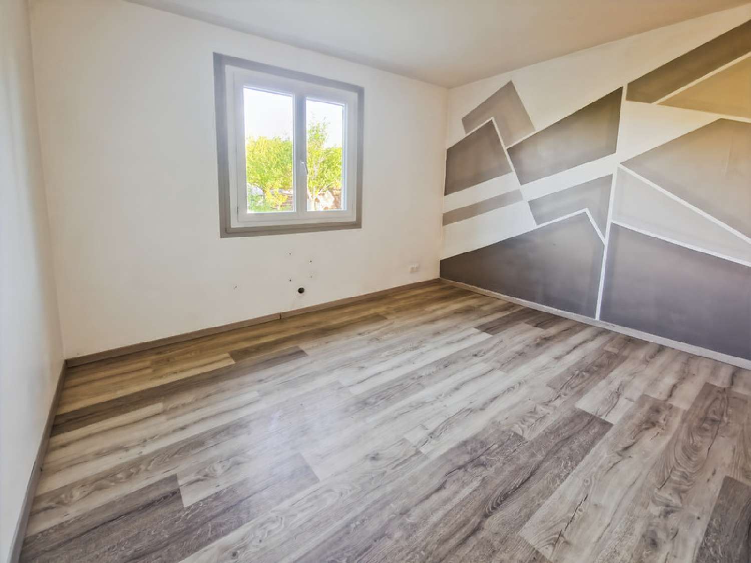  à vendre maison Saint-Jean-d'Angély Charente-Maritime 4