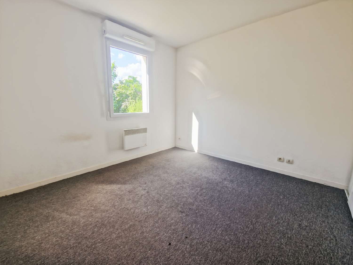 à vendre maison Saint-Jean-d'Angély Charente-Maritime 6