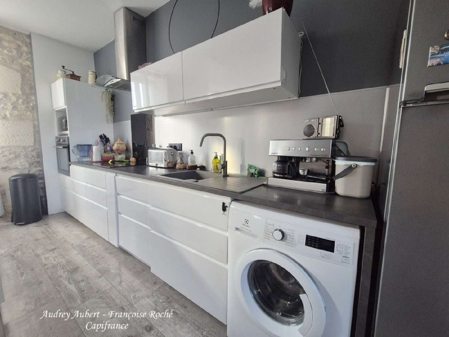 à vendre maison Saint-Jean-d'Angély Charente-Maritime 3